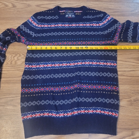 Fair Isle Style Knit Sweater from American Eagle - Picture 7 of 8